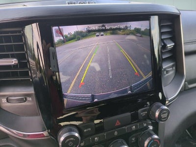 2024 RAM 1500 Laramie Crew Cab 4x4 5'7' Box