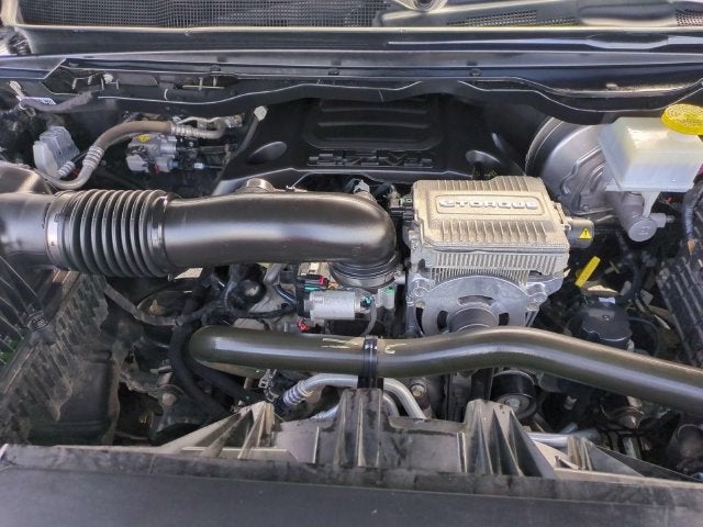 2024 RAM 1500 Laramie Crew Cab 4x4 5'7' Box