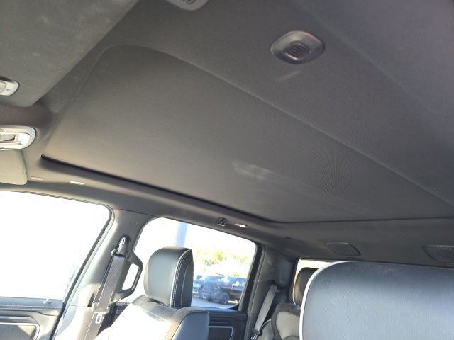 2024 RAM 1500 Laramie Crew Cab 4x4 5'7' Box