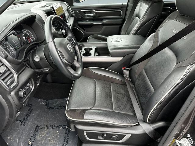2023 RAM 1500 Laramie Crew Cab 4x4 5'7' Box