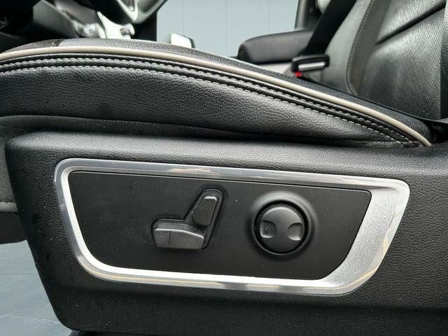 2023 RAM 1500 Laramie Crew Cab 4x4 5'7' Box