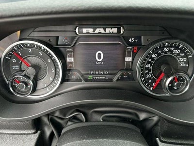 2023 RAM 1500 Laramie Crew Cab 4x4 5'7' Box