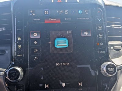 2023 RAM 1500 Laramie Crew Cab 4x4 5'7' Box