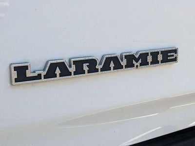 2023 RAM 1500 Laramie Crew Cab 4x4 5'7' Box