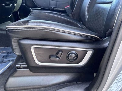 2022 RAM 1500 Laramie Crew Cab 4x4 5'7' Box