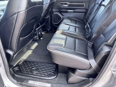 2022 RAM 1500 Laramie Crew Cab 4x4 5'7' Box