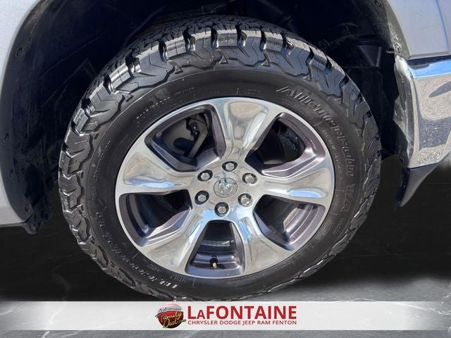 2022 RAM 1500 Laramie Crew Cab 4x4 5'7' Box