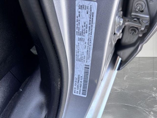 2022 RAM 1500 Laramie Crew Cab 4x4 5'7' Box