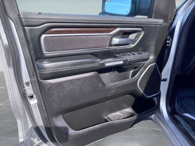 2022 RAM 1500 Laramie Crew Cab 4x4 5'7' Box