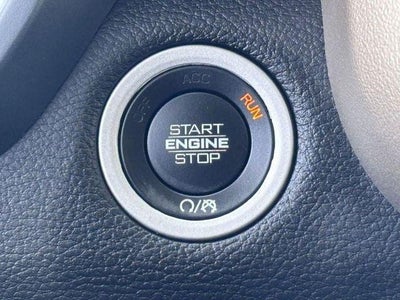 2022 RAM 1500 Laramie Crew Cab 4x4 5'7' Box