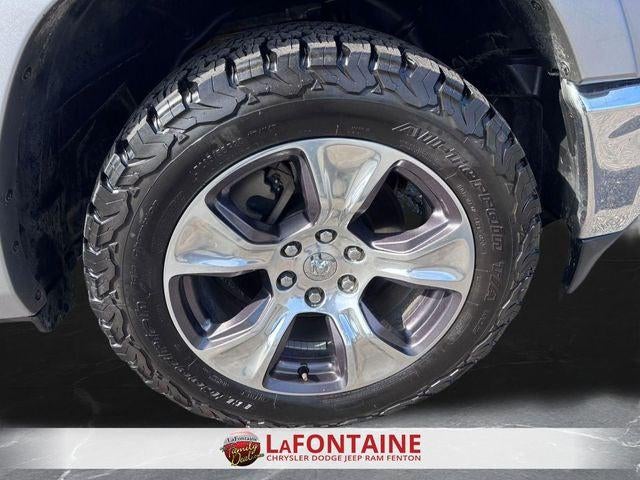 2022 RAM 1500 Laramie Crew Cab 4x4 5'7' Box