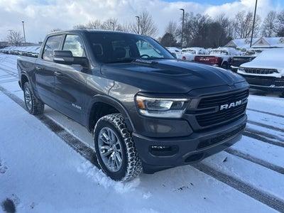 2021 RAM 1500 Laramie Crew Cab 4x4 5'7' Box