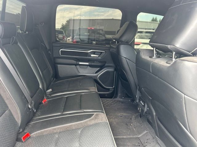 2023 RAM 1500 Laramie Crew Cab 4x4 5'7' Box
