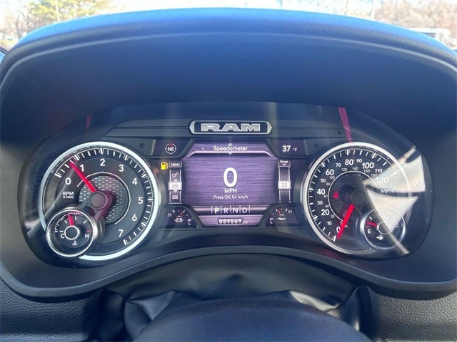 2022 RAM 1500 Big Horn Crew Cab 4x4 6'4' Box