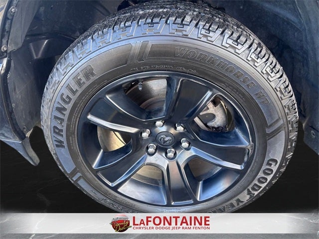 2022 RAM 1500 Big Horn Crew Cab 4x4 6'4' Box