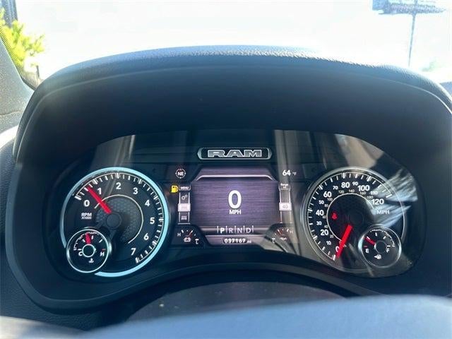 2022 RAM 1500 Big Horn Crew Cab 4x4 6'4' Box