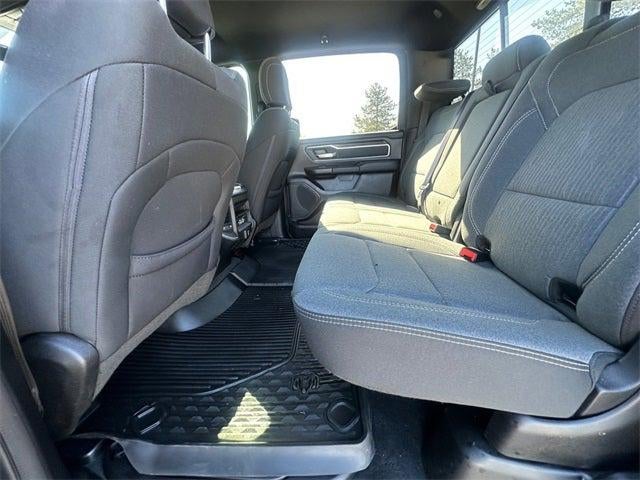 2022 RAM 1500 Big Horn Crew Cab 4x4 6'4' Box