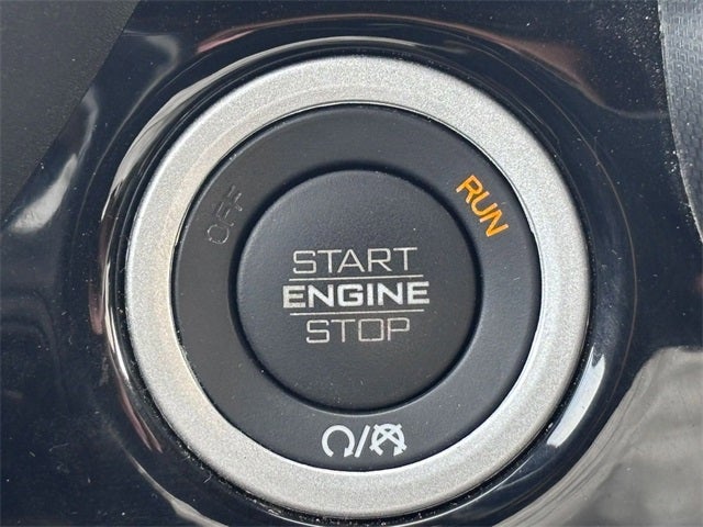 2025 RAM 1500 Limited Crew Cab 4x4 6'4' Box