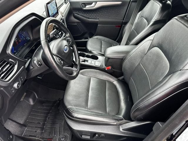 2020 Ford Escape Titanium Hybrid