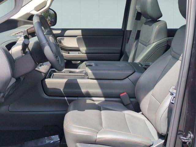 2025 Ford Expedition Active MAX