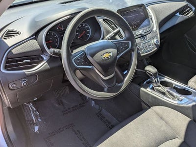 2022 Chevrolet Malibu FWD LT