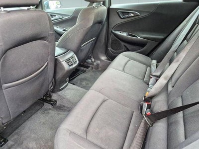 2022 Chevrolet Malibu FWD LT