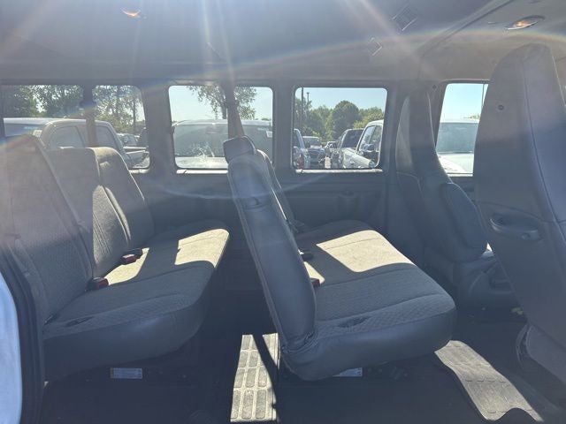 2025 Chevrolet Express Passenger RWD 3500 Extended Wheelbase LT