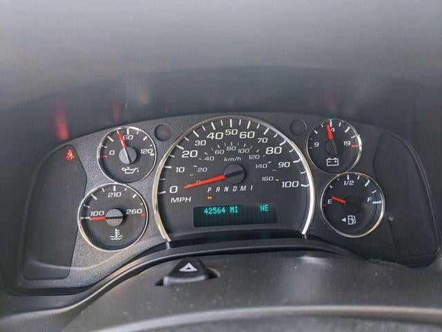 2025 Chevrolet Express Passenger RWD 3500 Extended Wheelbase LT