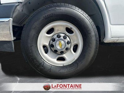 2025 Chevrolet Express Passenger RWD 3500 Extended Wheelbase LT