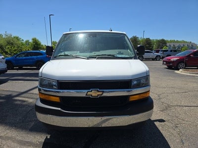 2025 Chevrolet Express Passenger RWD 3500 Extended Wheelbase LT
