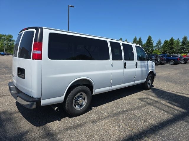 2025 Chevrolet Express Passenger RWD 3500 Extended Wheelbase LT