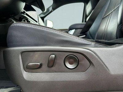 2023 Chevrolet Silverado 1500 4WD Crew Cab Short Bed High Country