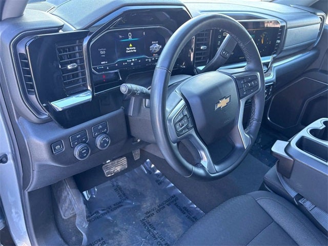 2025 Chevrolet Silverado 1500 4WD Crew Cab Standard Bed LT
