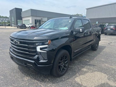 2025 Chevrolet Silverado 1500 4WD Crew Cab Short Bed High Country