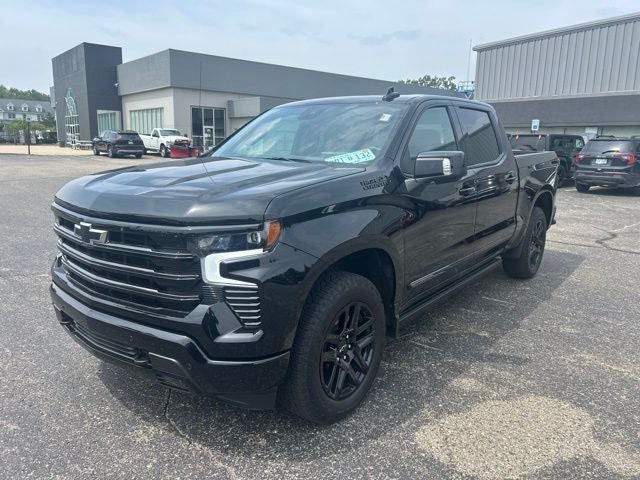 2025 Chevrolet Silverado 1500 4WD Crew Cab Short Bed High Country