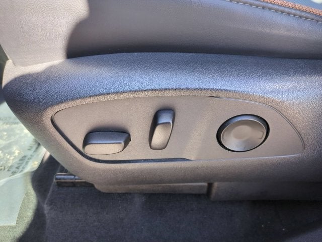 2024 GMC Acadia AWD AT4