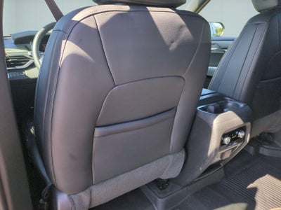 2024 GMC Acadia AWD AT4