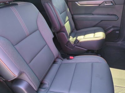2024 GMC Acadia AWD AT4