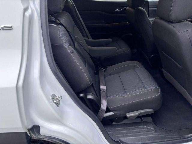 2022 GMC Acadia FWD SLE