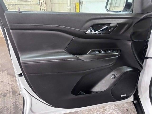 2023 GMC Acadia FWD SLT