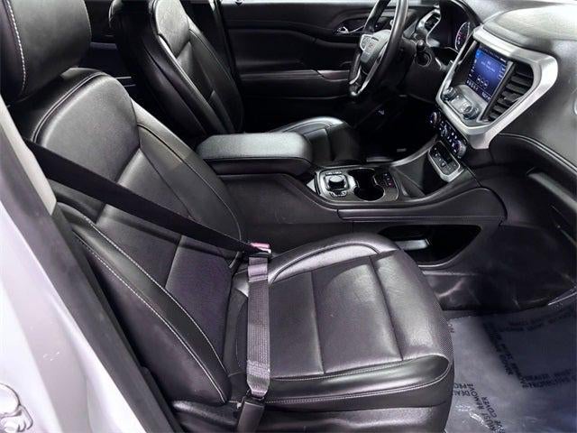 2023 GMC Acadia FWD SLT