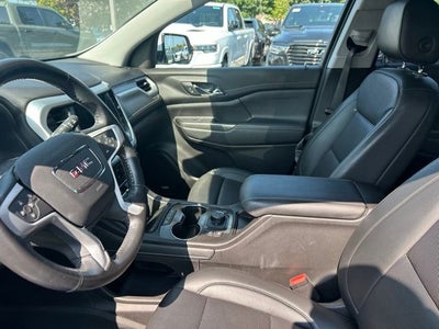 2022 GMC Acadia SLT