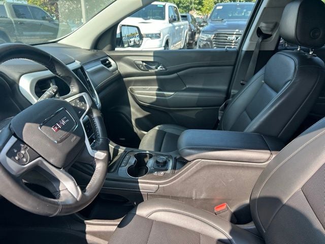 2022 GMC Acadia SLT