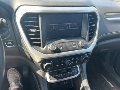 2022 GMC Acadia SLT