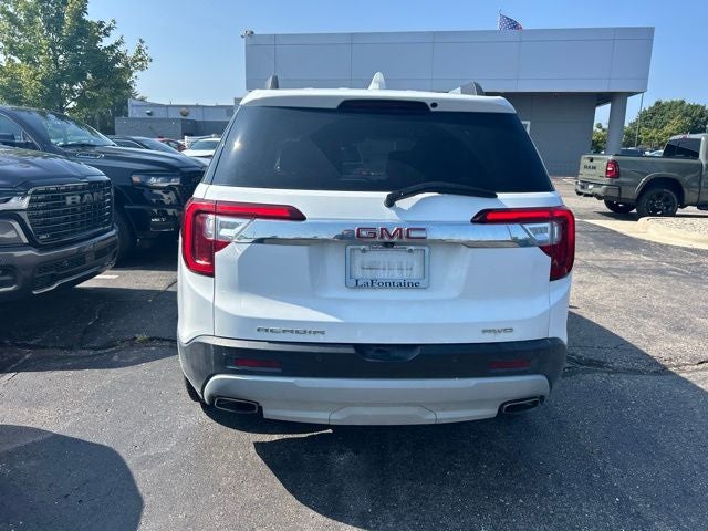 2022 GMC Acadia SLT
