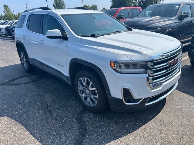 2022 GMC Acadia SLT
