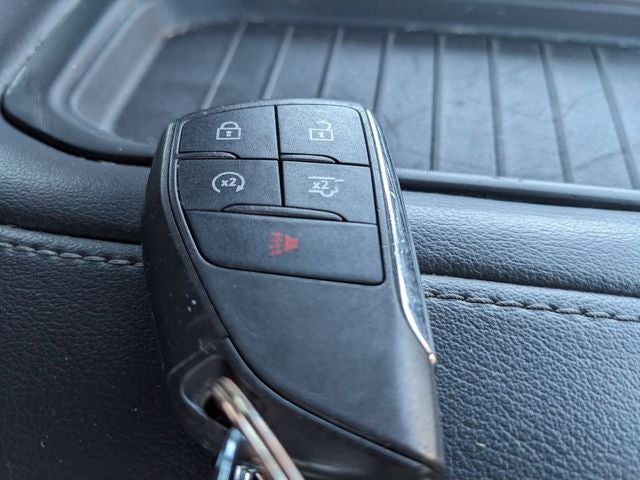 2023 GMC Yukon 4WD SLE