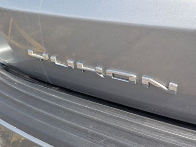 2025 GMC Yukon 4WD Denali