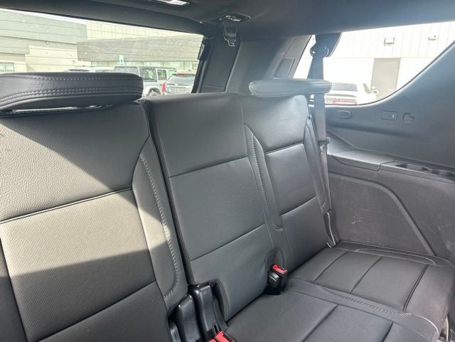 2025 GMC Yukon 4WD Denali