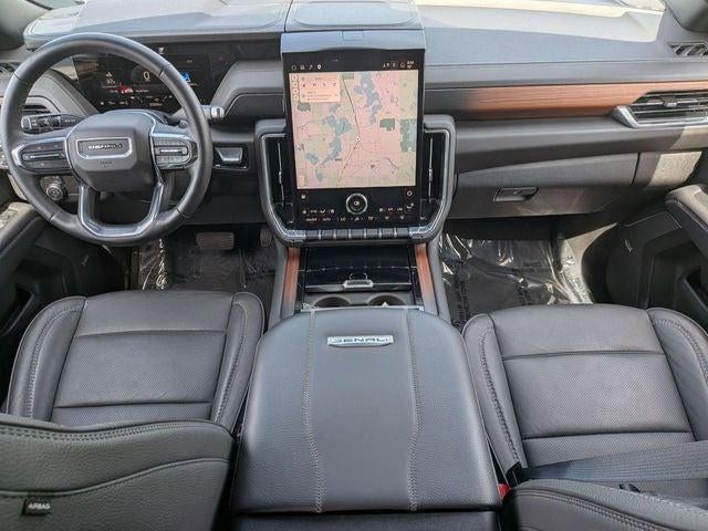 2025 GMC Yukon 4WD Denali